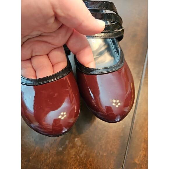 Bella Vita Women's Cindy II Platform Pump 7M - Picture 2 of 9